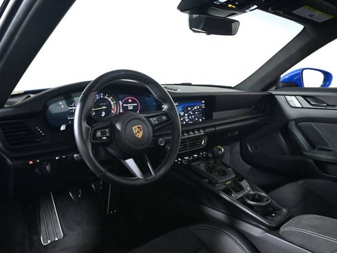 Certified 2022 Porsche 911 GT3 RWD image 11