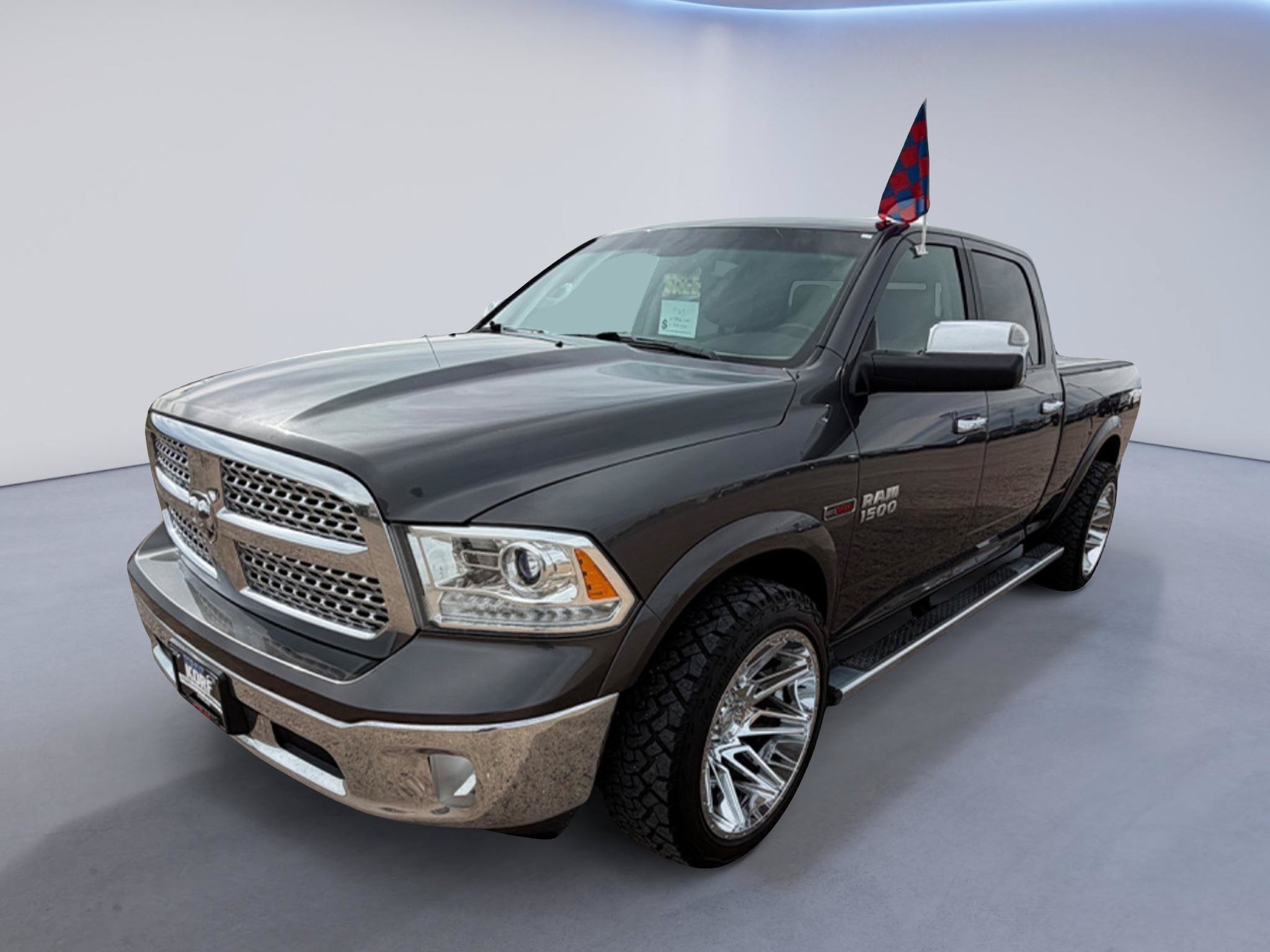 Used 2016 RAM 1500 Laramie w/ Convenience Group AWD/4WD image 1