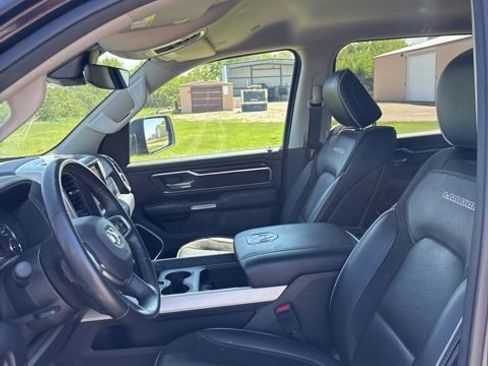 Used 2022 RAM 1500 Laramie AWD/4WD image 6