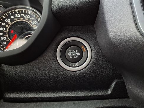 Used 2024 RAM 2500 Big Horn w/ Bed Utility Group image 23