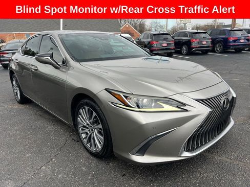Used 2019 Lexus ES 350 w/ Premium Package FWD image 4