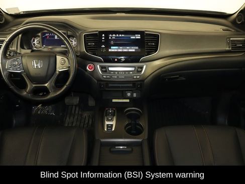 Used 2023 Honda Passport TrailSport image 13