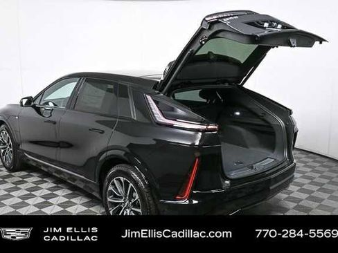 New 2026 Cadillac Lyriq Premium Sport image 30