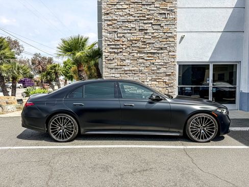 Used 2023 Mercedes-Benz S 580 4MATIC Sedan image 15