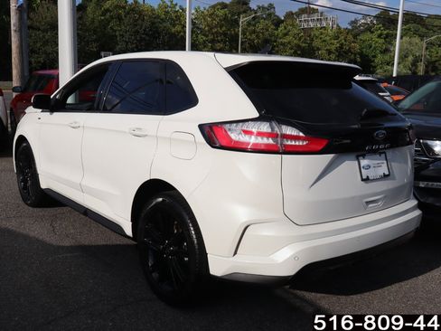 Used 2022 Ford Edge ST-Line image 6