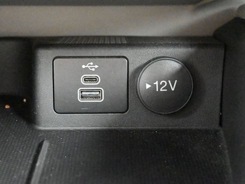 Certified 2024 Ford Escape Active AWD/4WD image 19