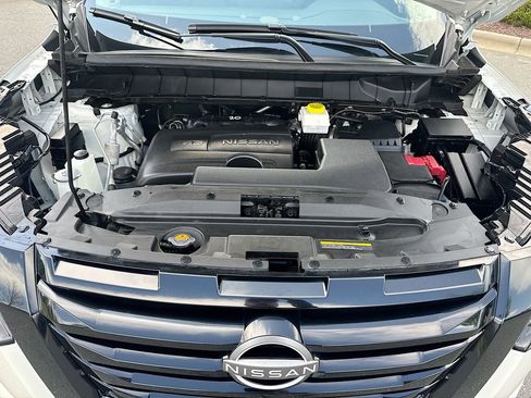 Used 2024 Nissan Pathfinder SL w/ SL Premium Package image 31