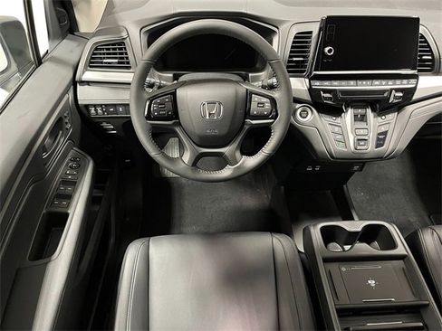 New 2026 Honda Odyssey EX-L image 17