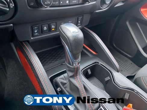 Used 2023 Nissan Frontier PRO-4X w/ Pro Convenience Package image 17