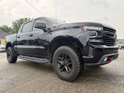 Used 2021 Chevrolet Silverado 1500 LT Trail Boss AWD/4WD image 9
