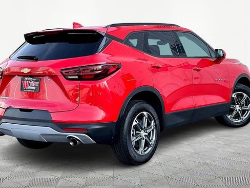 Used 2024 Chevrolet Blazer LT w/ Convenience Package image 6