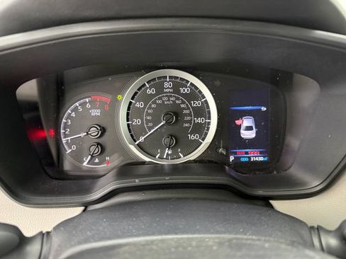 Used 2022 Toyota Corolla LE FWD image 8