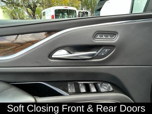 Used 2024 Cadillac Escalade ESV Sport Platinum w/ LPO, ONYX Package image 16