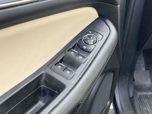 Used 2023 Ford Edge SEL w/ Convenience Package image 27