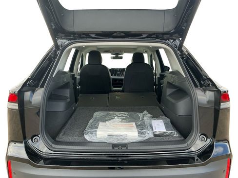 New 2026 Volkswagen Tiguan SE AWD/4WD image 24
