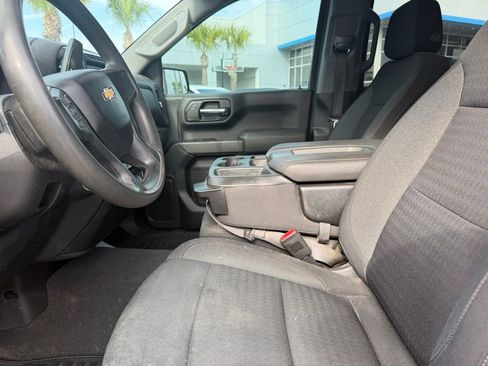 Used 2023 Chevrolet Silverado 1500 Custom AWD/4WD image 8