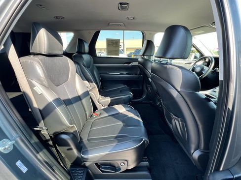 Used 2023 Hyundai Palisade SEL FWD image 15