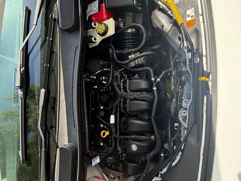 Used 2020 Ford Transit Connect XL FWD image 16