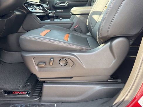 New 2025 GMC Sierra 1500 AT4 w/ AT4 Premium Package image 21