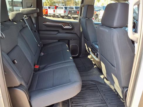 Used 2024 GMC Sierra 1500 Elevation w/ Preferred Package image 16