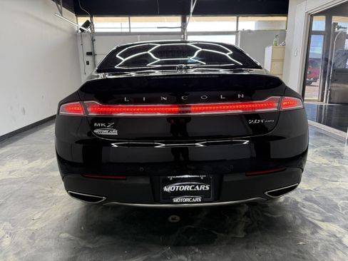 Used 2018 Lincoln MKZ Reserve AWD/4WD image 4