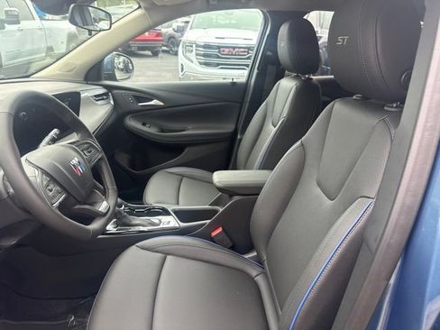 New 2026 Buick Encore GX Sport Touring w/ Comfort Package AWD/4WD image 12