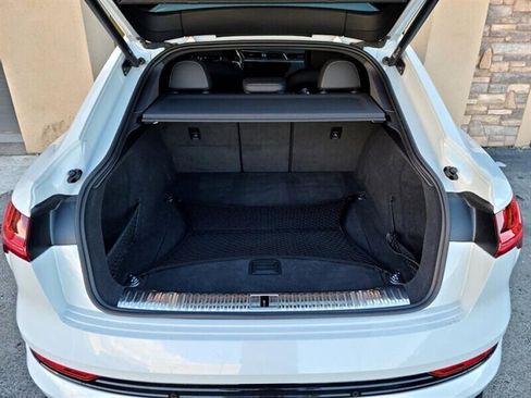 Used 2023 Audi e-tron Premium w/ Convenience Plus Package image 29