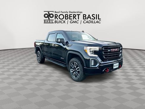 Used 2022 GMC Sierra 1500 AT4 w/ AT4 Premium Package AWD/4WD image 2