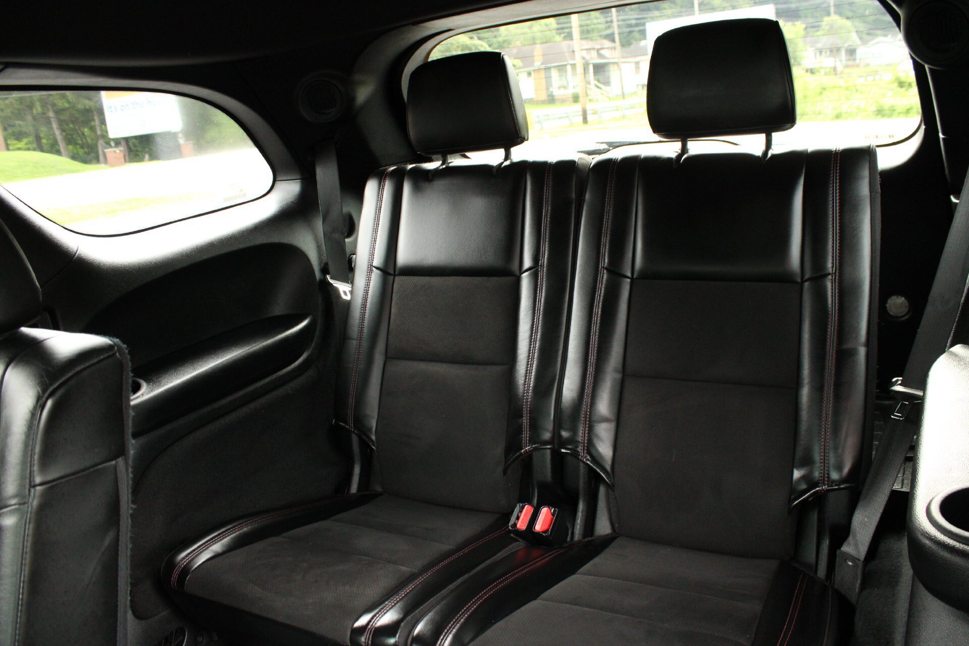 Used 2021 Dodge Durango R/T w/ Blacktop Package AWD/4WD image 23