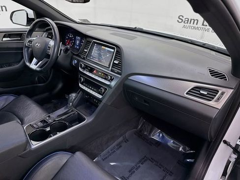 Used 2019 Hyundai Sonata Limited image 30
