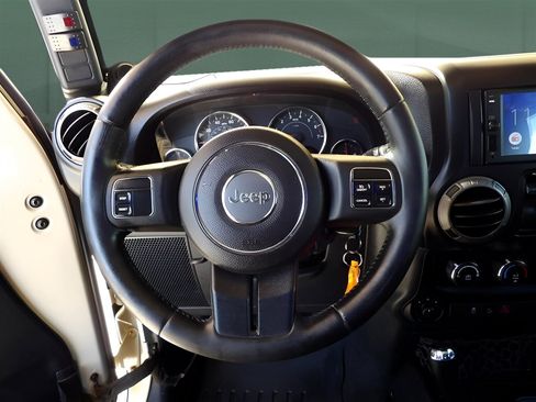 Used 2011 Jeep Wrangler Sport image 15