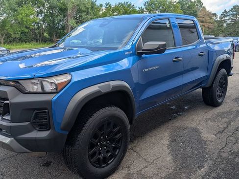 Used 2024 Chevrolet Colorado Trail Boss w/ LPO, Skid Plate Package AWD/4WD image 2