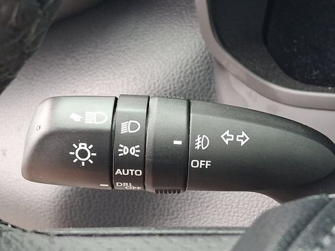 Used 2024 Toyota Tundra Limited AWD/4WD image 27