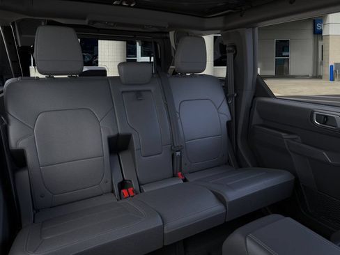 New 2026 Ford Bronco Outer Banks AWD/4WD image 11