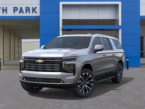 New 2026 Chevrolet Suburban High Country w/ Sun And Tow Package AWD/4WD image 6