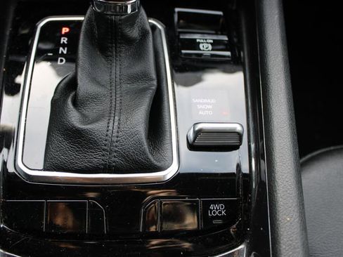 Used 2024 Jeep Compass Latitude image 26