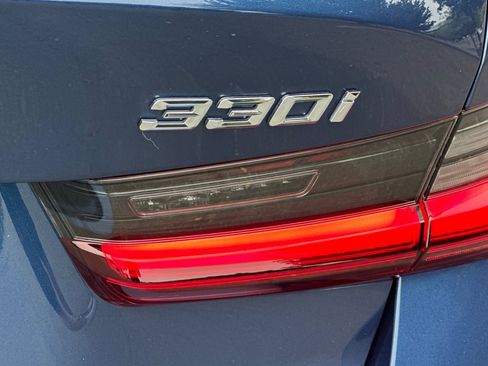 Certified 2024 BMW 330i Sedan w/ Premium Package RWD image 37