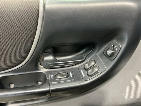 Used 2007 Ford Ranger XLT image 15