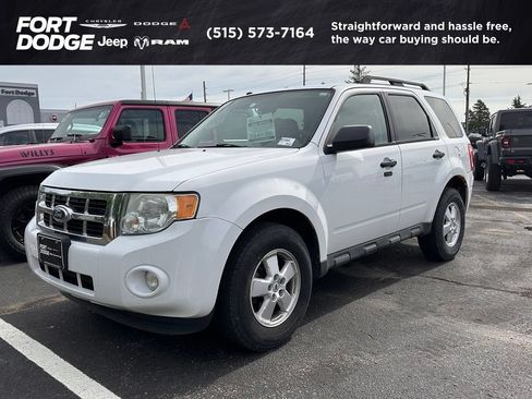 Used 2011 Ford Escape XLT AWD/4WD image 1