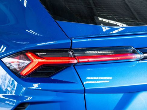 Used 2020 Lamborghini Urus image 25