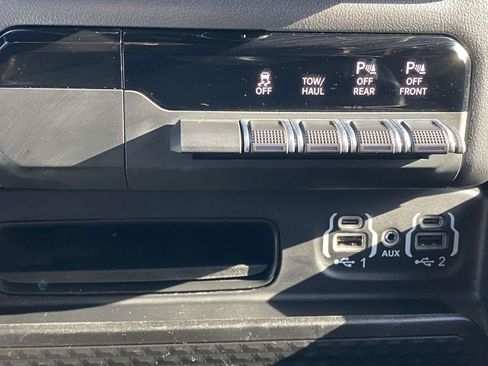 Used 2022 RAM 1500 Big Horn image 30