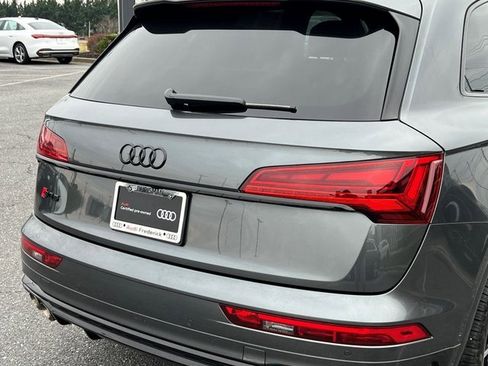 Certified 2025 Audi SQ5 Premium Plus w/ Premium Plus Package image 8