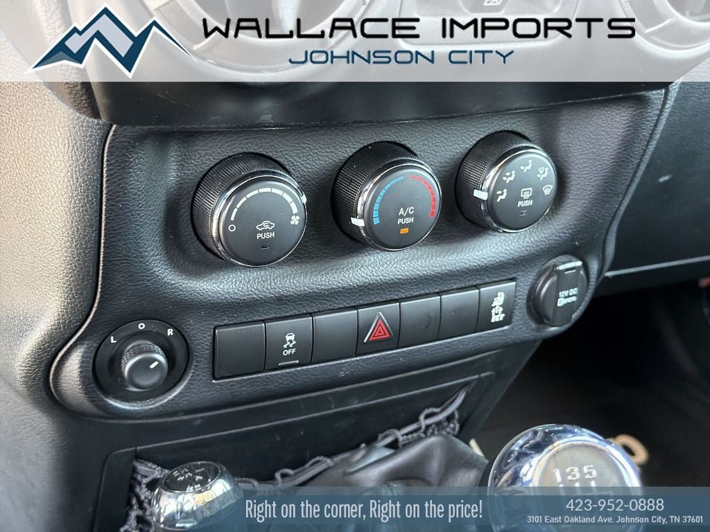 Used 2013 Jeep Wrangler Unlimited Sport AWD/4WD image 24