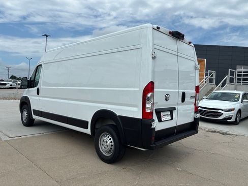 Used 2025 RAM ProMaster 3500 w/ Convenience Group FWD image 3