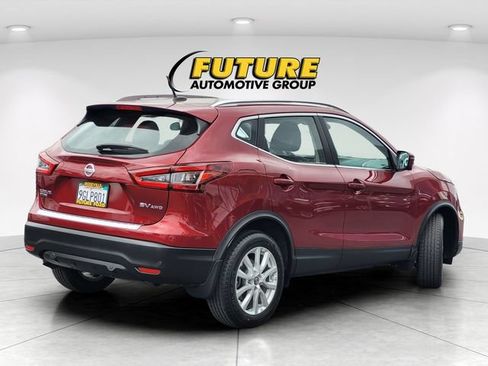 Used 2022 Nissan Rogue Sport SV w/ Technology Package AWD/4WD image 4