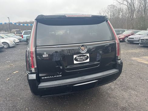 Used 2015 Cadillac Escalade ESV Luxury image 14