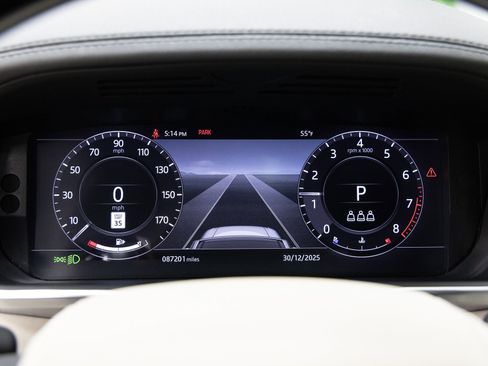 Used 2021 Land Rover Range Rover Westminster Edition image 17