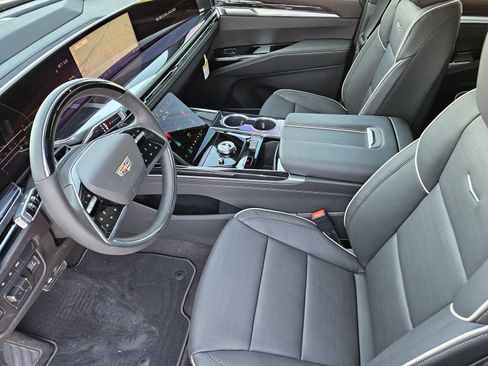 New 2026 Cadillac Escalade Sport w/ LPO, ONYX Package image 14