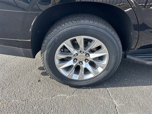 Used 2021 Chevrolet Tahoe Premier image 18