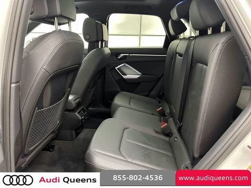 Used 2023 Audi Q3 2.0T Premium w/ Convenience Package AWD/4WD image 13